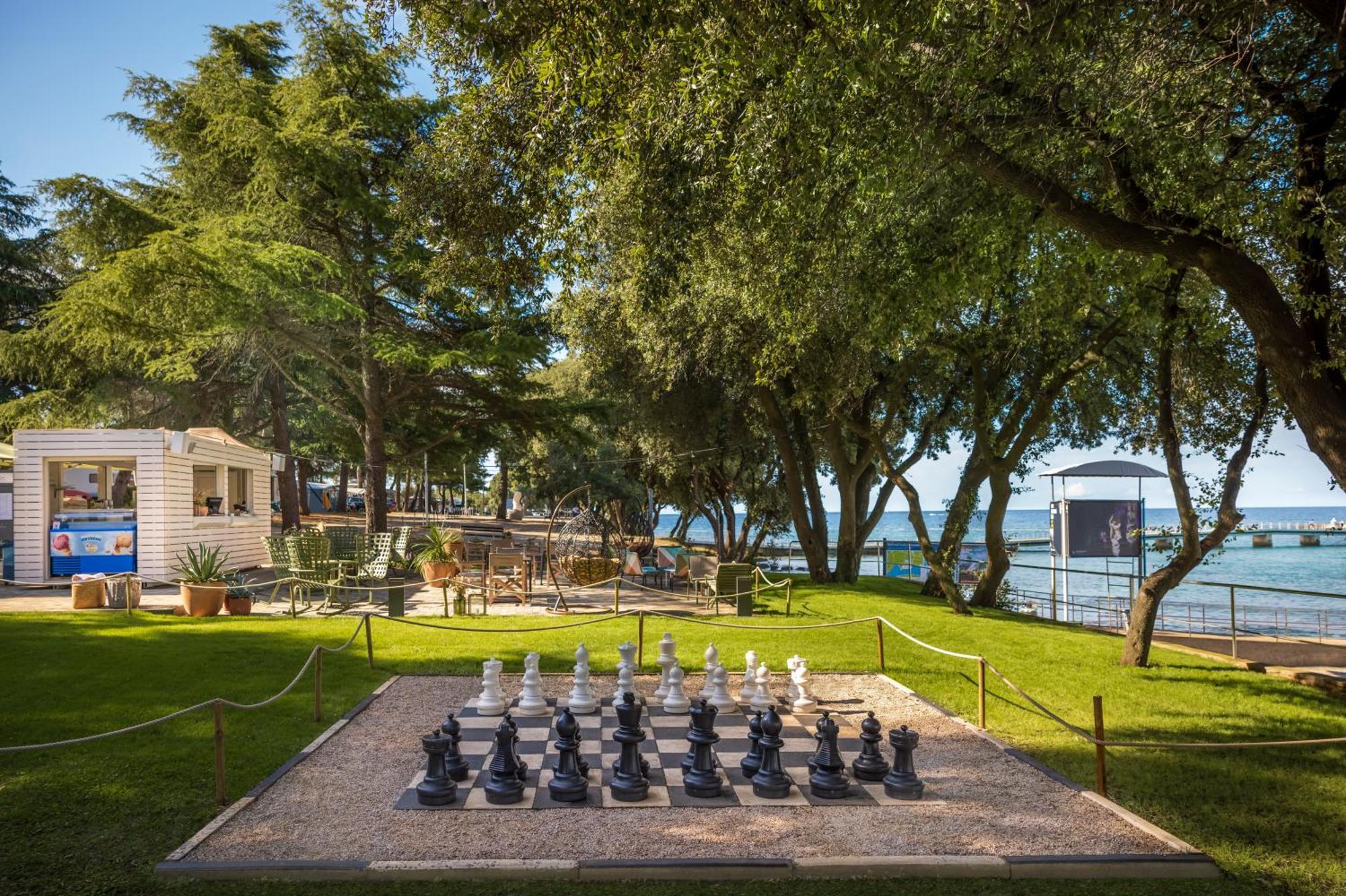 Maistra Camping Koversada Uncovered Naturist Pitches Vrsar Exterior foto